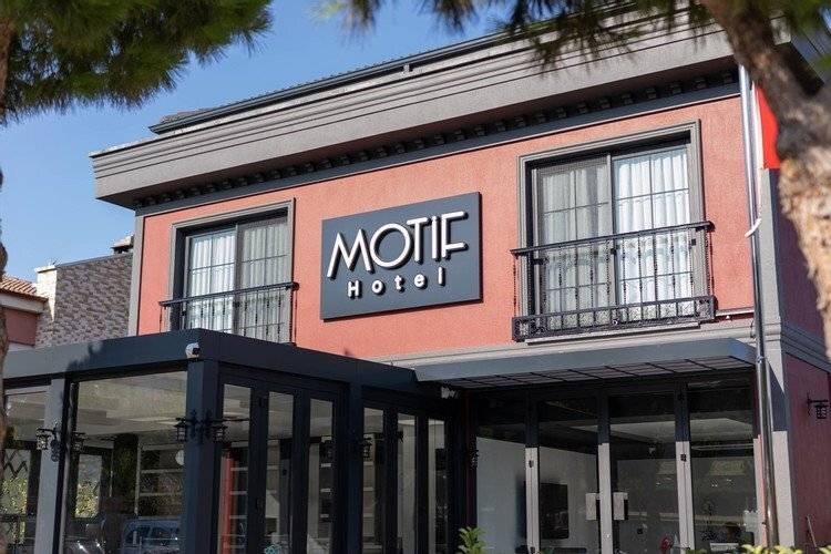 Motif Hotel