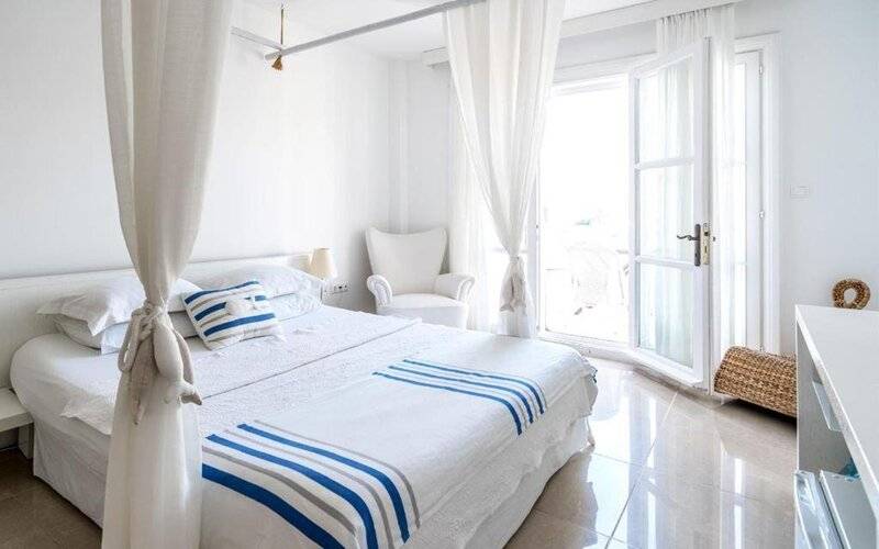 Port Alacati Hotel