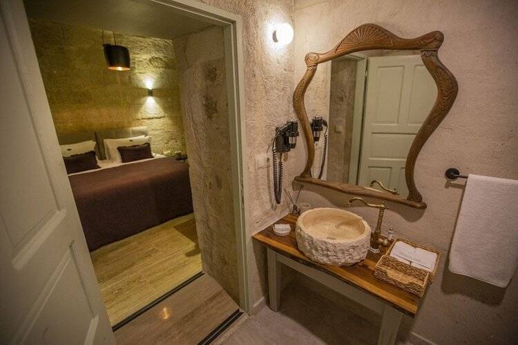 Dokya Hotel