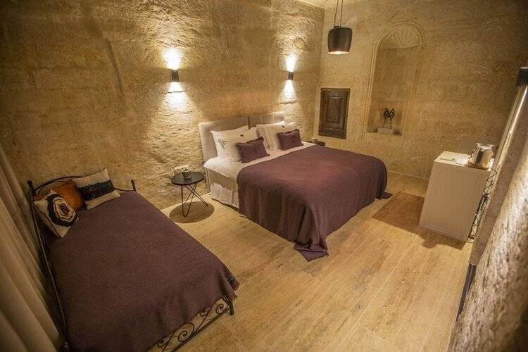 Dokya Hotel