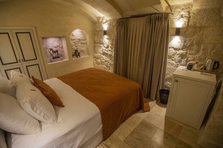 Dokya Hotel