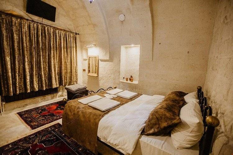 Romantic Cave Hotel