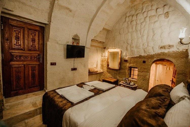 Romantic Cave Hotel