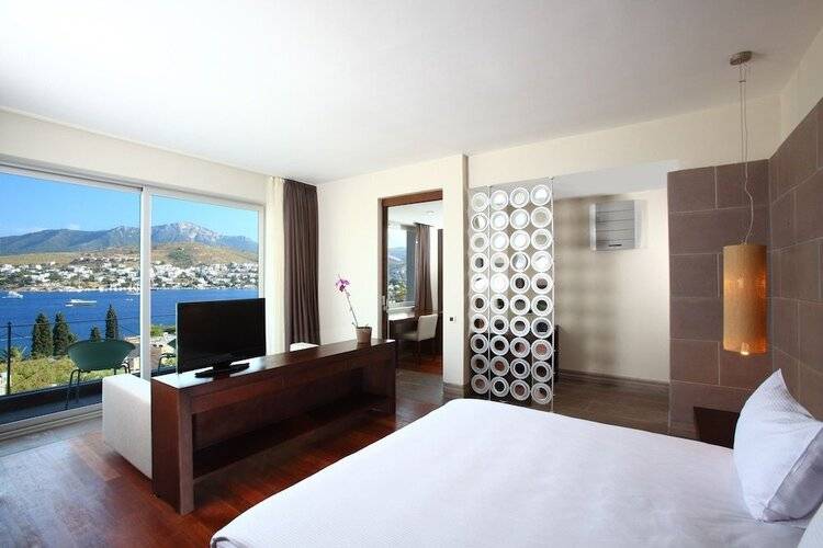 Maki Otel
