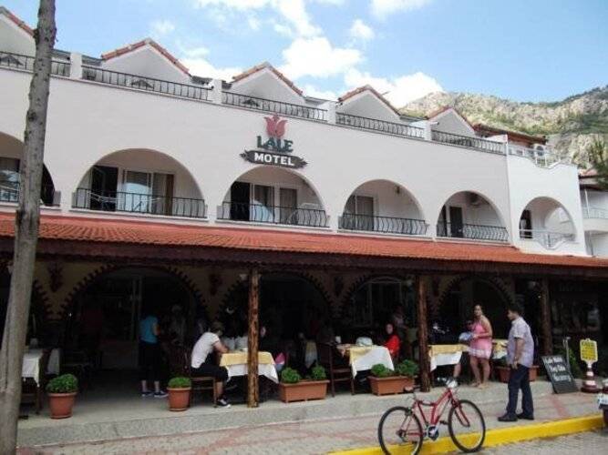Lale Hotel