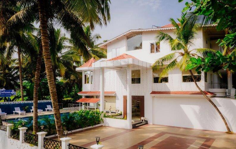 Krishna Beach Resort & Spa