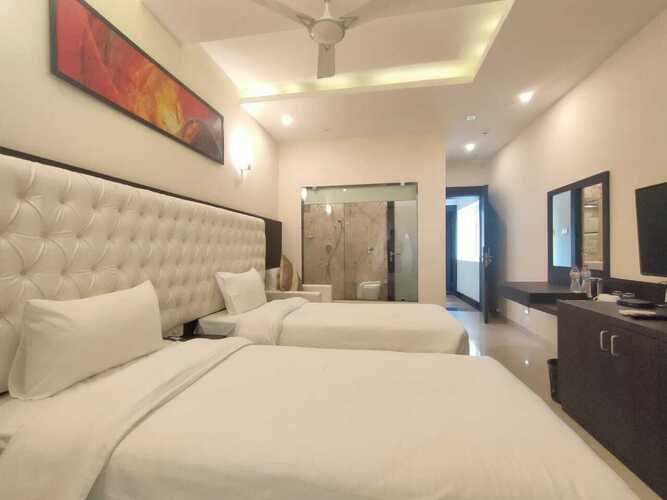 Krishna Beach Resort & Spa