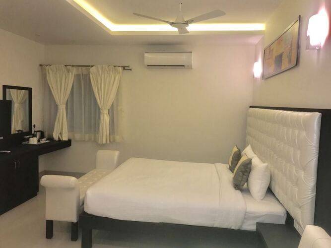 Krishna Beach Resort & Spa