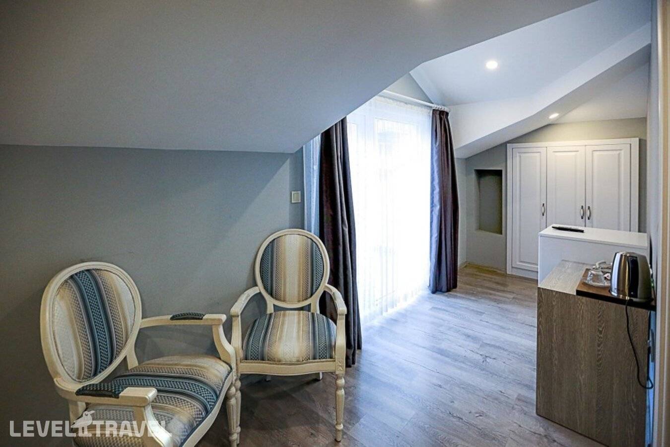 Изображение отеля 8