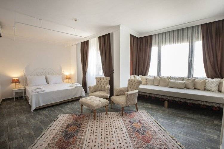 Albeon Hotel