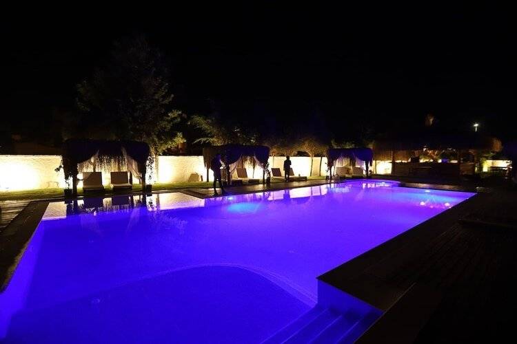 Albeon Hotel