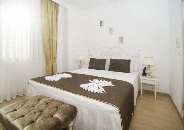 Albeon Hotel
