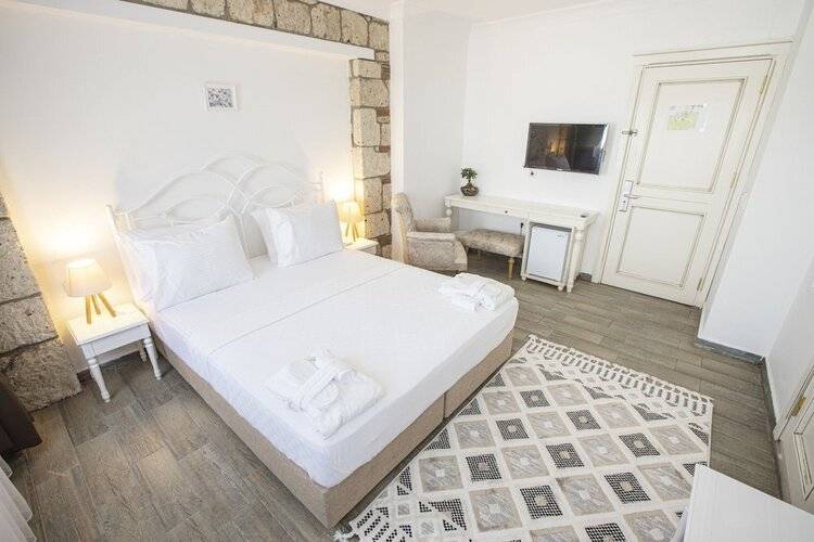 Albeon Hotel
