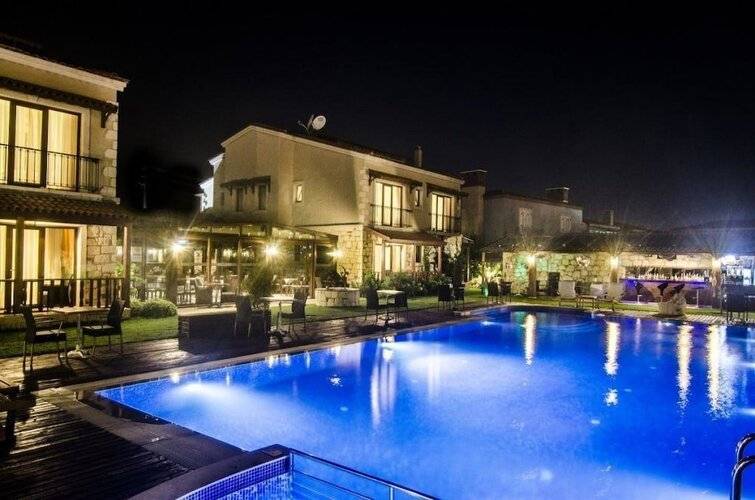 Albeon Hotel