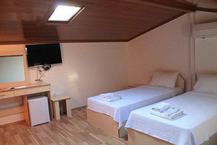 Albeon Hotel