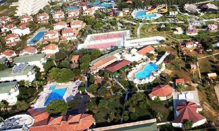 Club Serena Beach