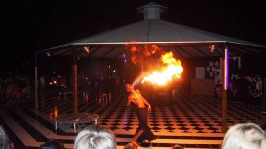Club Serena Beach