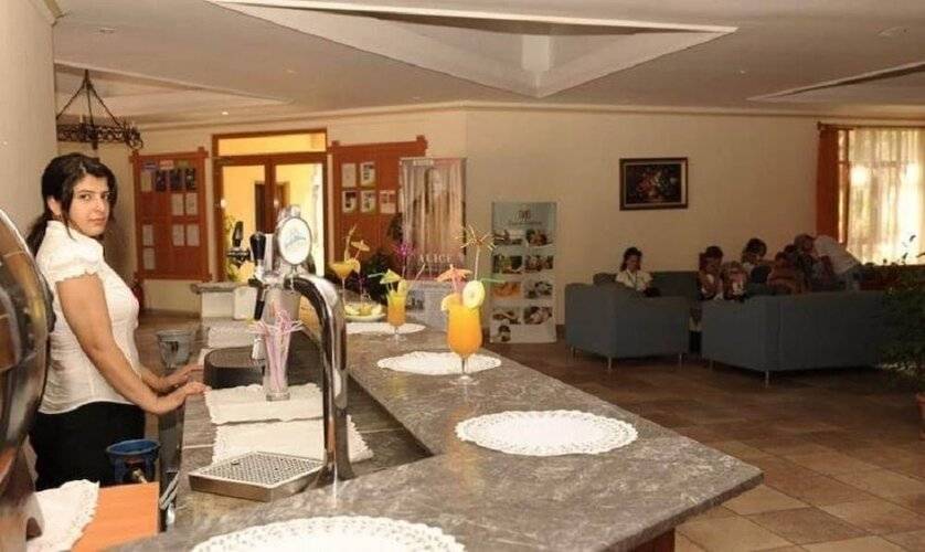 Club Serena Beach