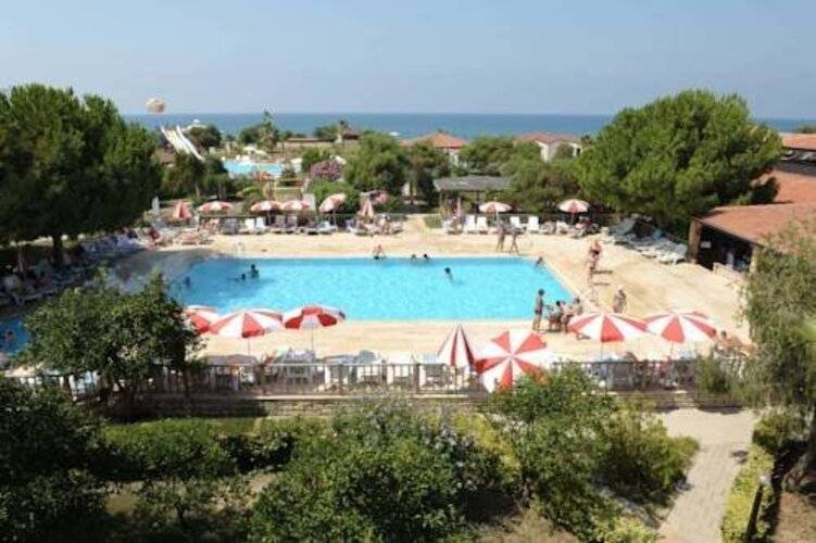 Club Serena Beach
