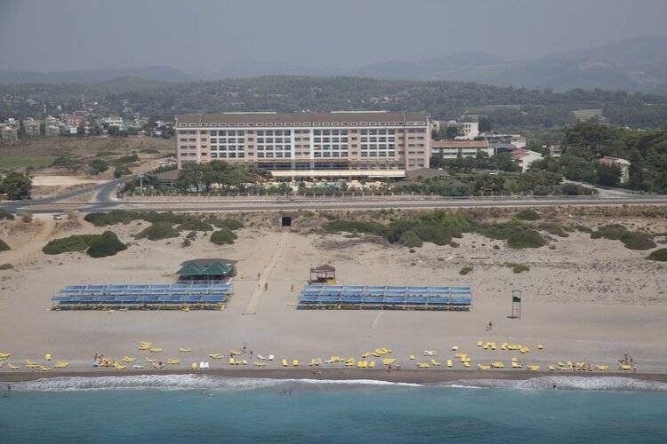 Laphetos Beach Resort & Spa