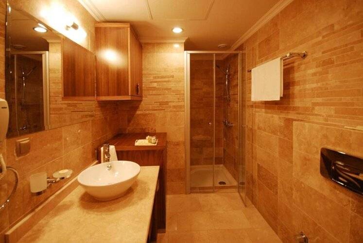 Goldcity Hotel