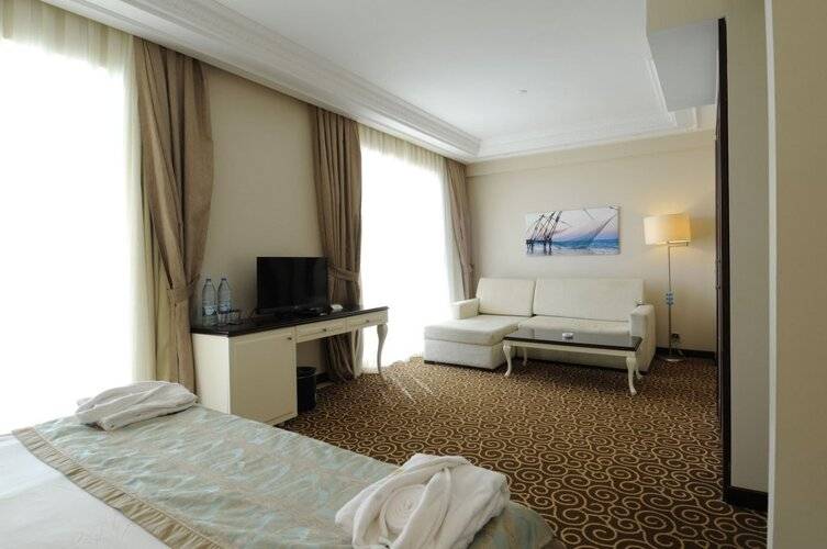 Goldcity Hotel