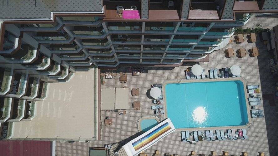 Grand Bayar Beach Hotel