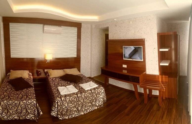 Grand Bayar Beach Hotel