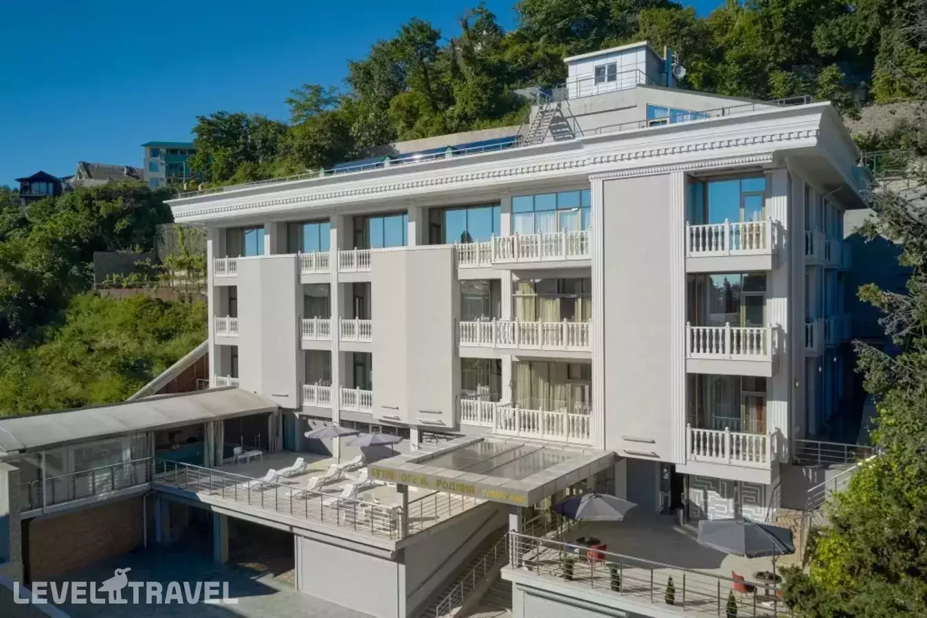 Отель Демфил