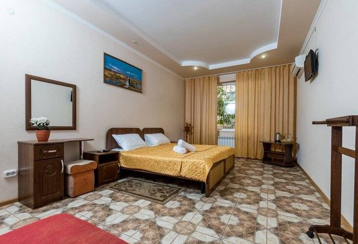 Семейный Отель Лагуна