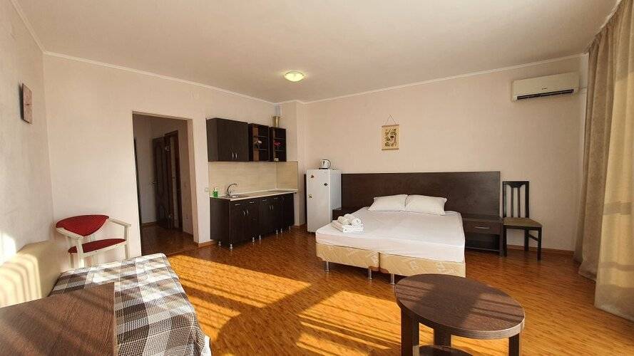 Апартаменты Уютная Студия На Кирпичной От Homehotelsochi