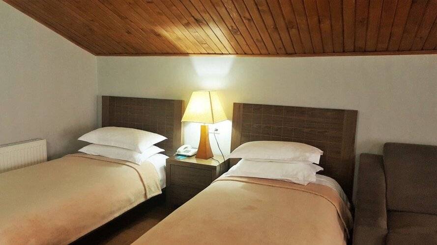 Hotel Crystal