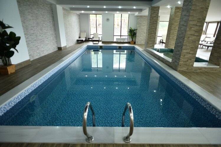 Hotel Crystal