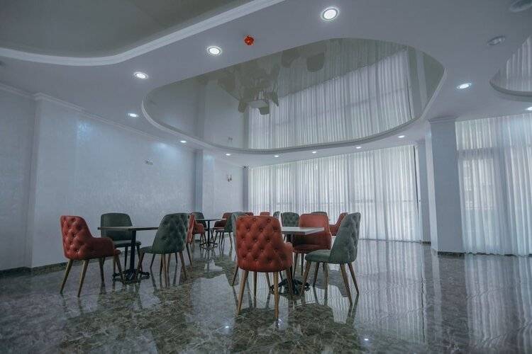 Hotel Batumi Palace