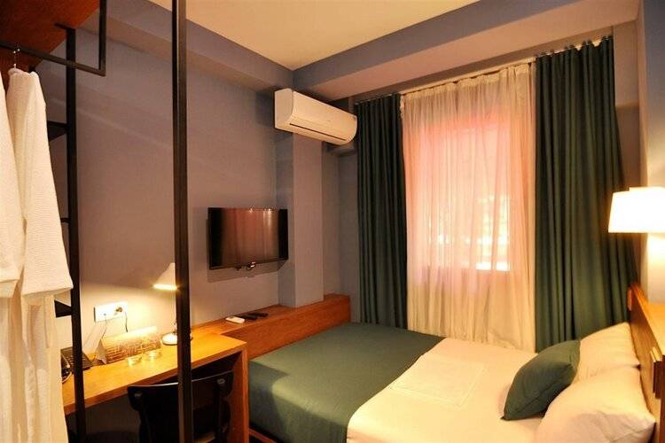 Elle Boutique Hotel