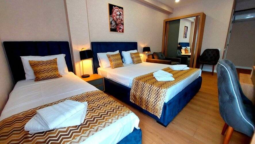 Falcon Boutique Hotel