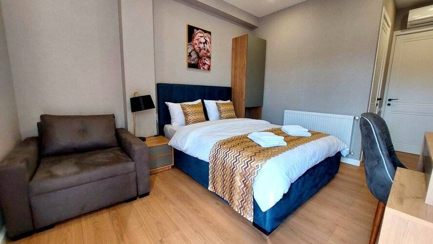 Falcon Boutique Hotel