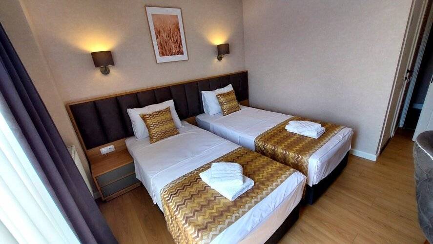 Falcon Boutique Hotel