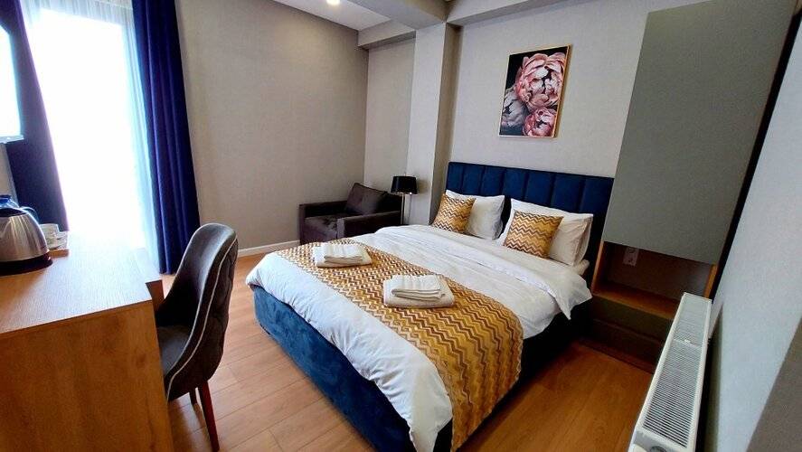 Falcon Boutique Hotel