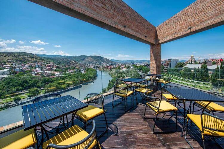 Hotel Golden Tulip Design Tbilisi