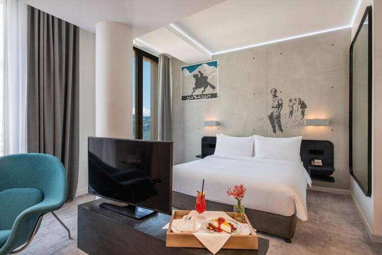 Hotel Golden Tulip Design Tbilisi