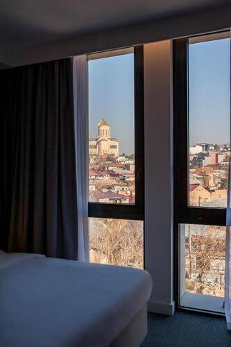 Holiday Inn Express Tbilisi Avlabari, An Ihg Hotel Mimino