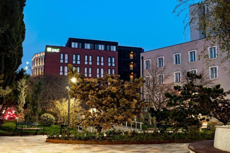 Holiday Inn Express Tbilisi Avlabari, An Ihg Hotel Mimino