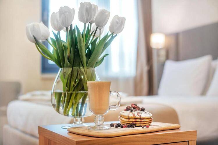 Meta Business Hotel