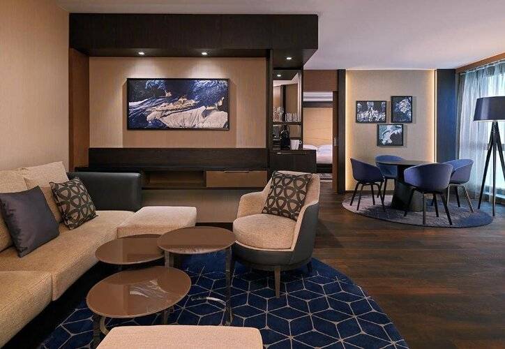 Sheraton Grand Tbilisi Metechi Palace