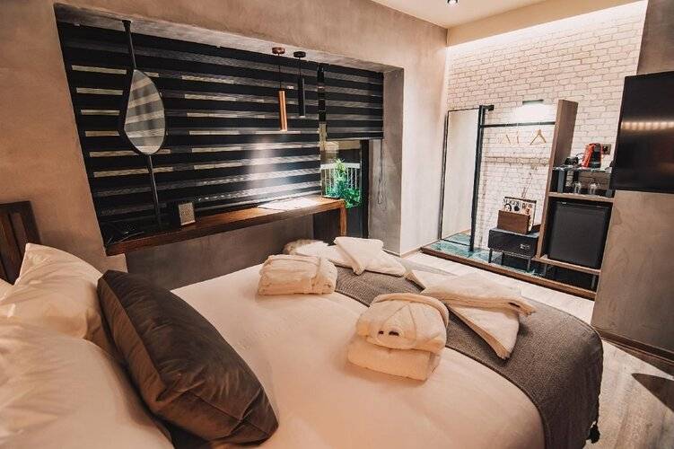 Project 3 Urban Chic Hotel