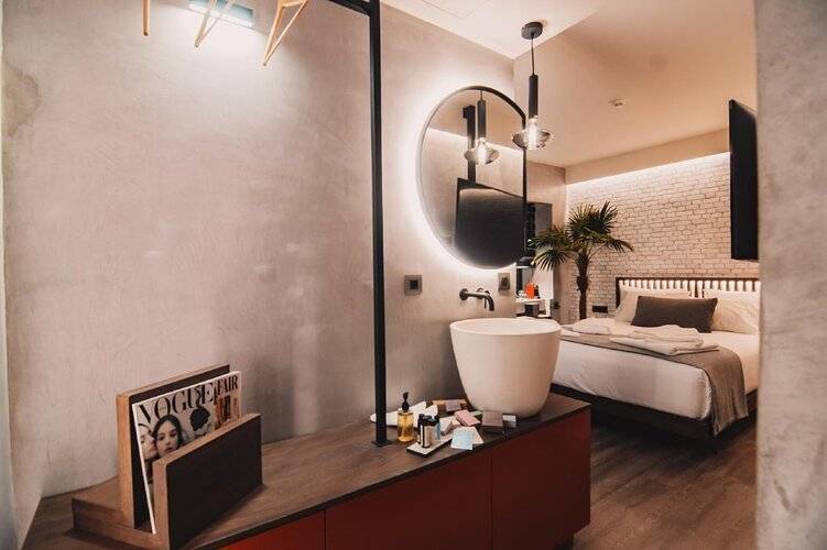Project 3 Urban Chic Hotel