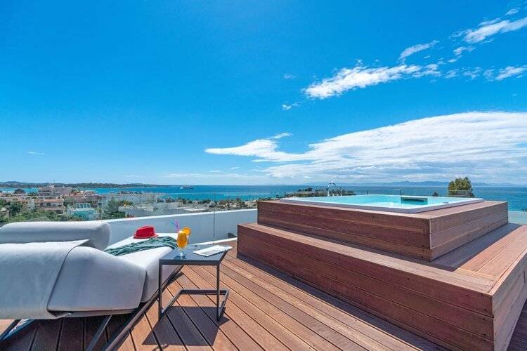 Glyfada Riviera Hotel