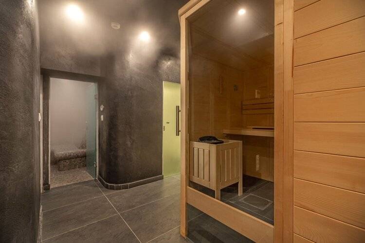 Glyfada Riviera Hotel