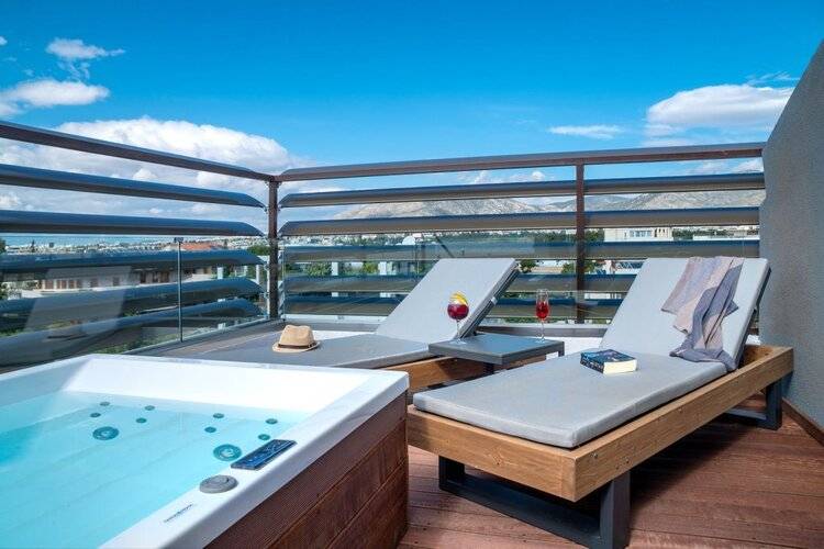 Glyfada Riviera Hotel